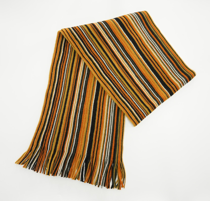 Colorful Warp knitted scarf