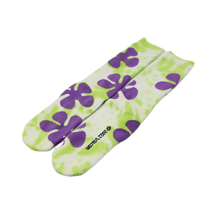 Tie Dye Flower Crew Socks